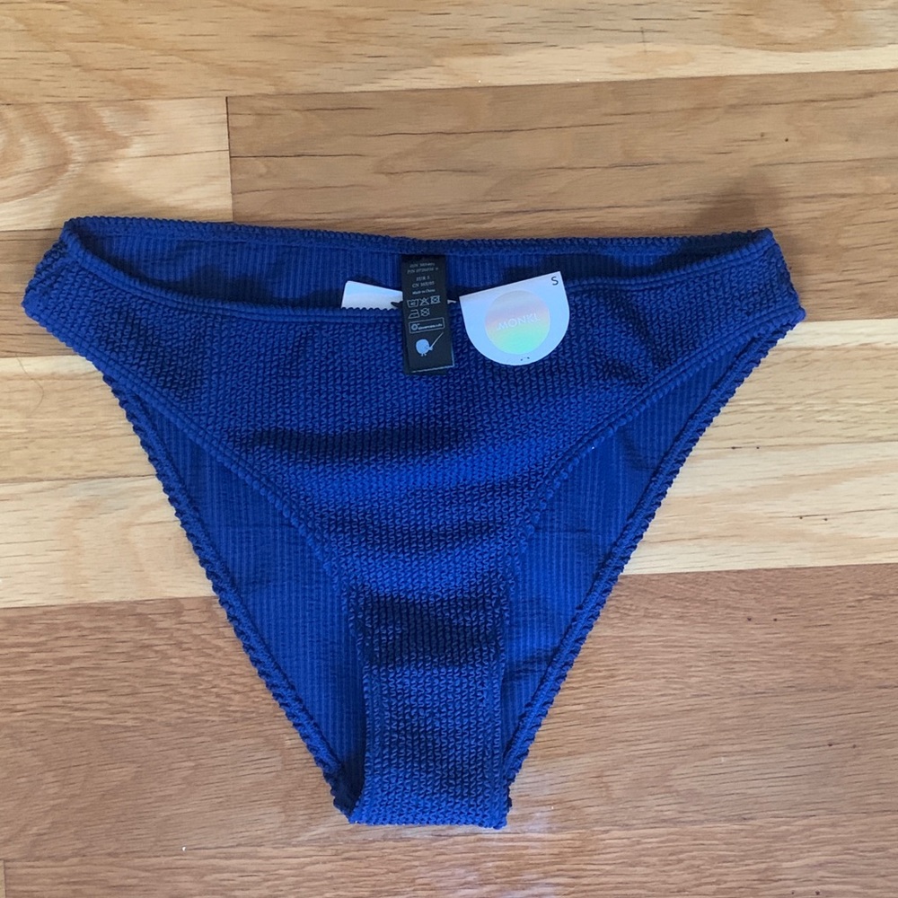 bikini bottoms